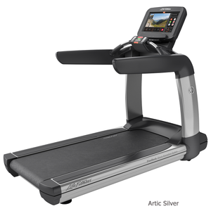 Life Fitness Platinum Club Series Treadmill With Discover SE3 HD Console